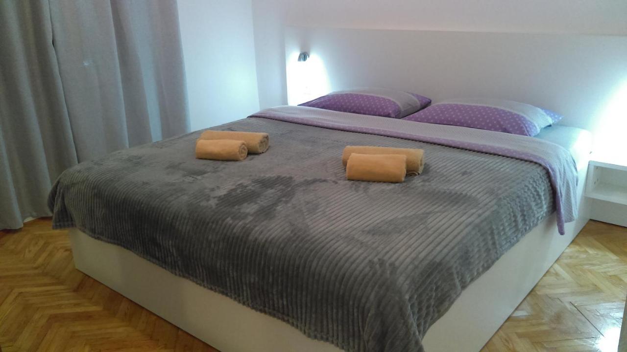 Apartman Borna Starigrad Paklenica Exterior foto